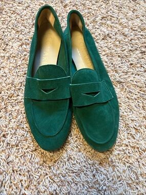 Leonard Green Suede Loafers for Women